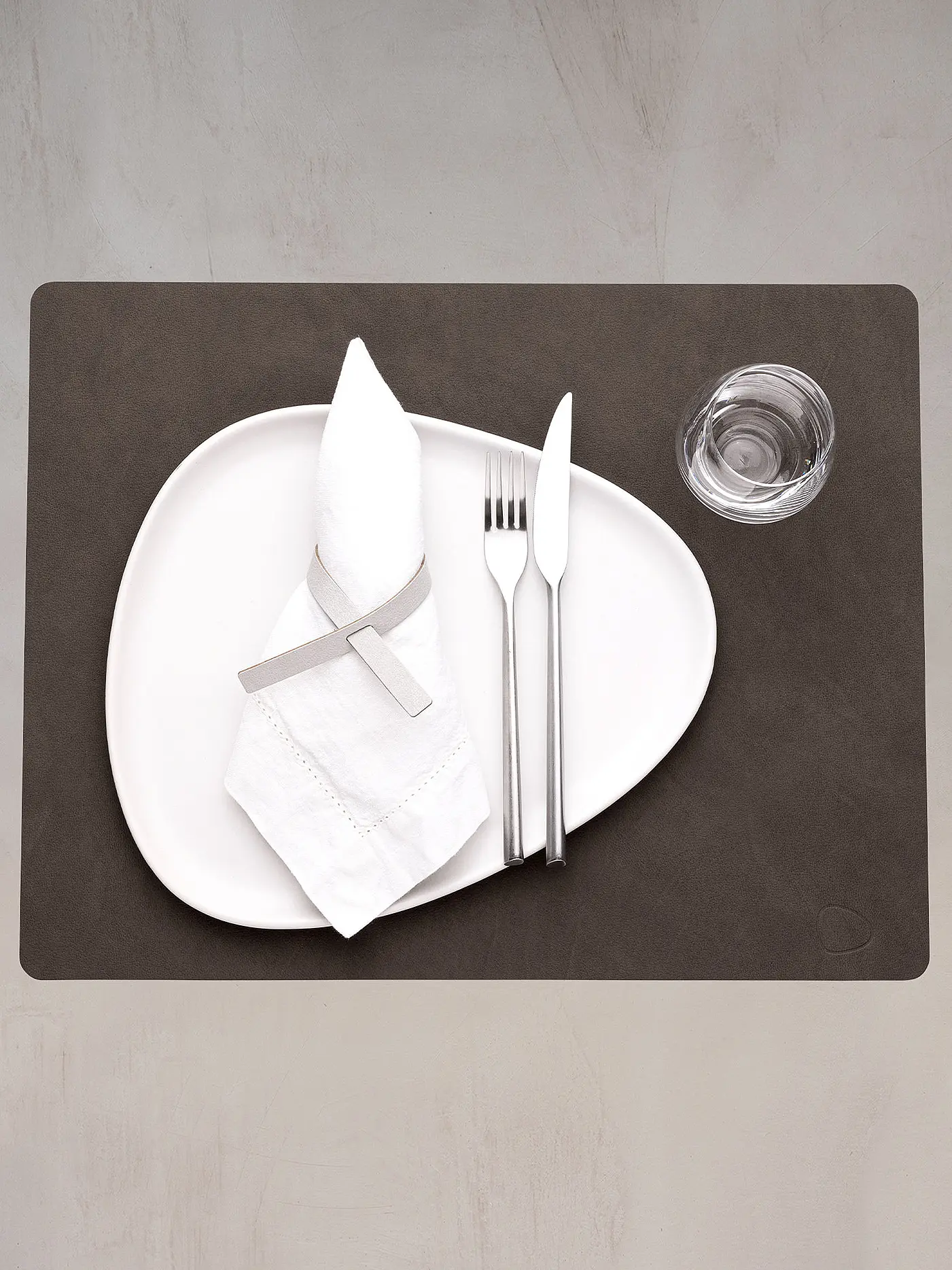 LIND DNA | Leder-Platzset "Nupo" eckig 35x45cm | braun